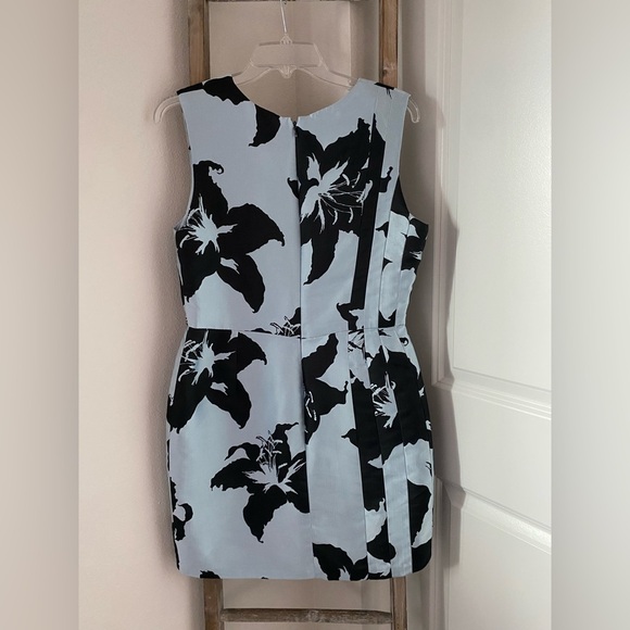 Women’s - J. Mendel Paris Floral Print Mini Dress - Size 10 - Picture 5 of 8